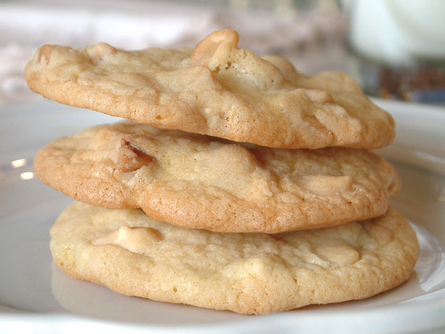 macadamia nut cookies